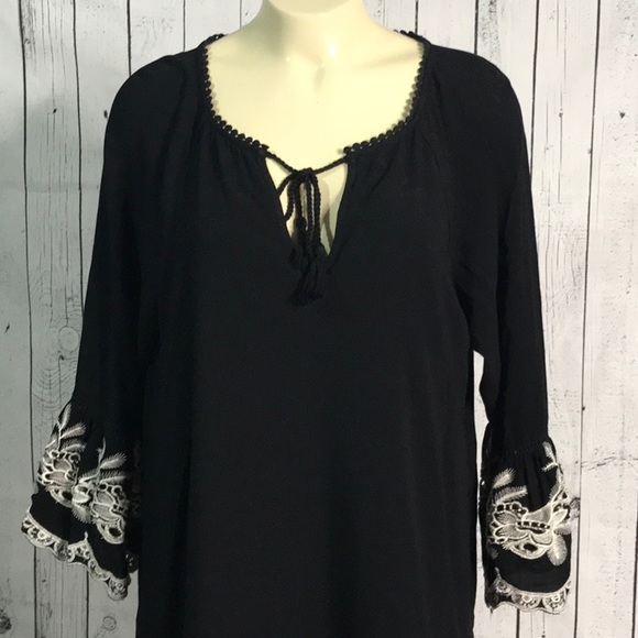 Forever 21 embroidered tunic mini dress lined - Picture 2 of 9